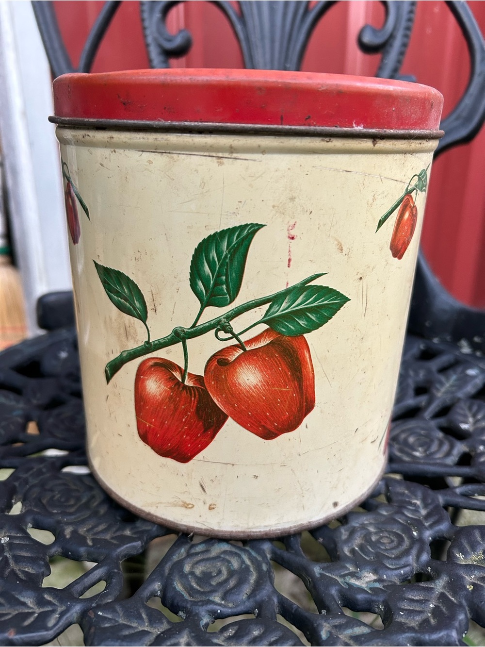 Vintage Red Apple Decorative Kitchen Tin - Cream Body